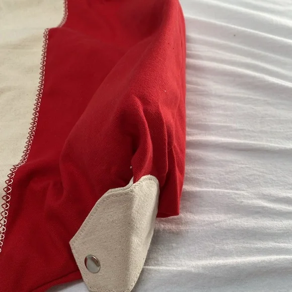 Saldarini Red and Cream Travel Beach Tote Bag - NWOT - Picture 6 of 6